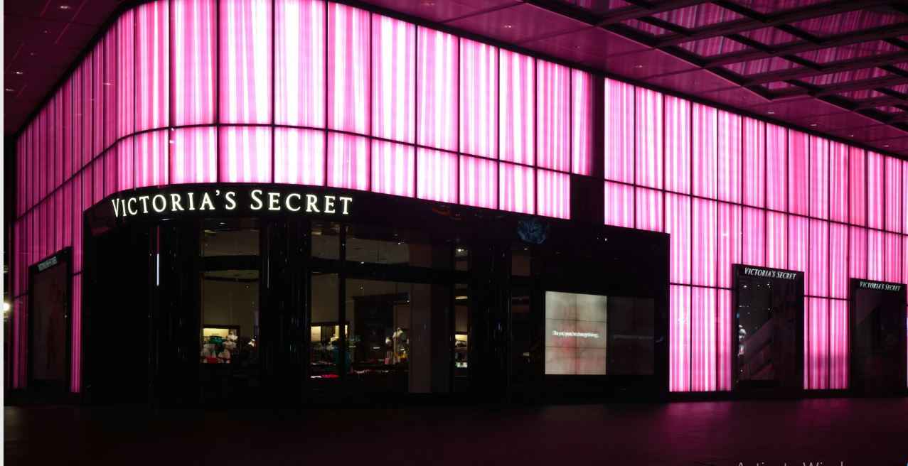 victoria's secret outlet black and pink